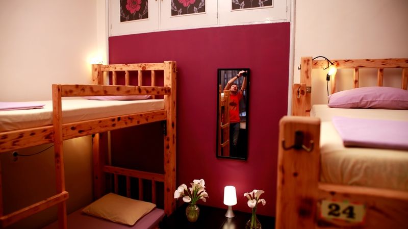 Reveller'S Hostel Dordegol Экстерьер фото